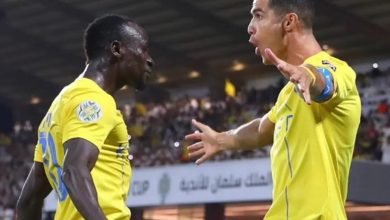 Ciuman Mesra Ronaldo ke Mane