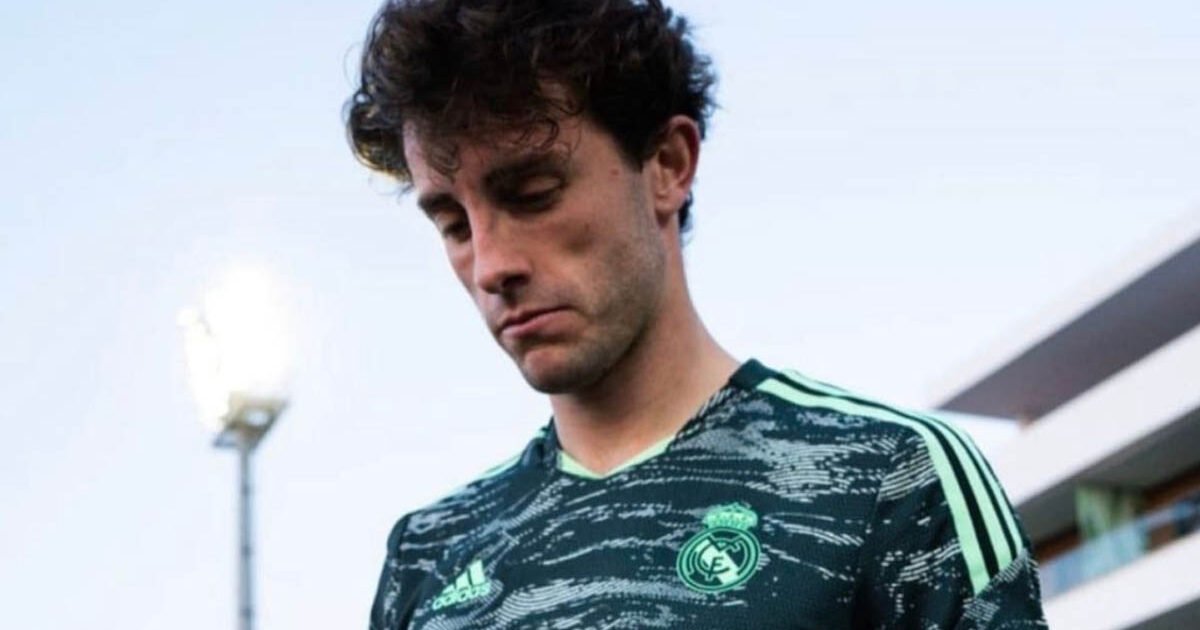 Alvaro Odriozola Kembali Bersama Real Sociedad