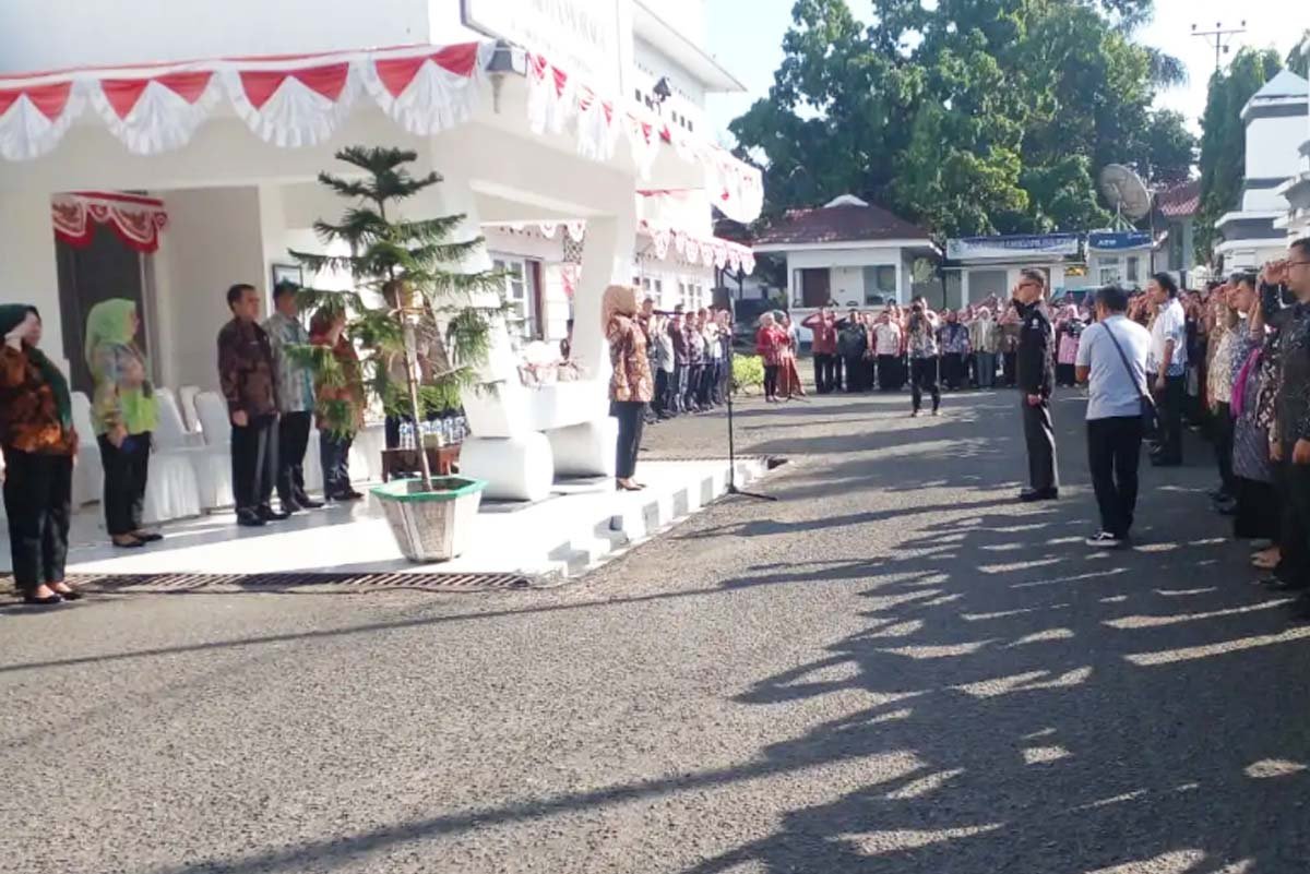 Wali kota Kotamobagu Tatong Bara