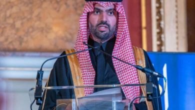 Saudi Arabia Menetapkan Aturan Berpakaian Baru