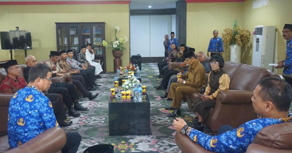 Staf Khusus Pj Bupati Bolmut