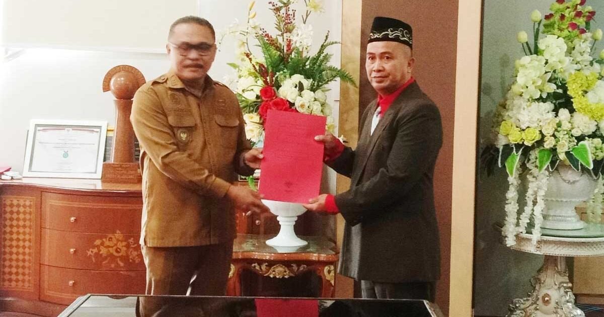 Bupati Bolmong Lantik Herman Kembuan