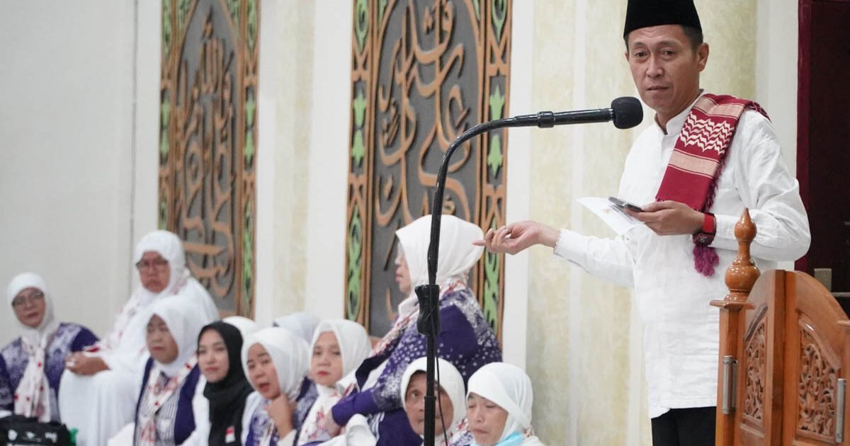 Bupati Lepas Jamaah Haji Bolsel