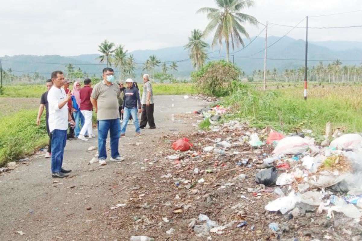 Jusnan Mokoginta Perintahkan Pembersihan Sampah