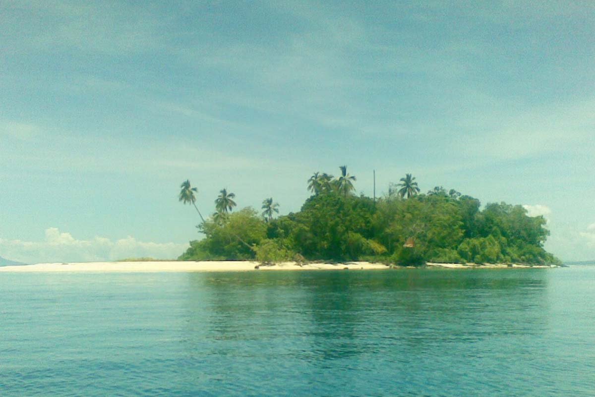 Pulau Lelei
