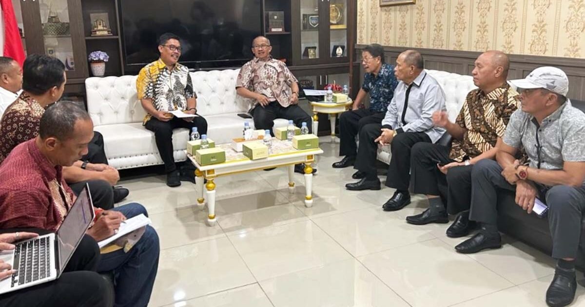 Rehabilitasi Stadion Gelora Ambang