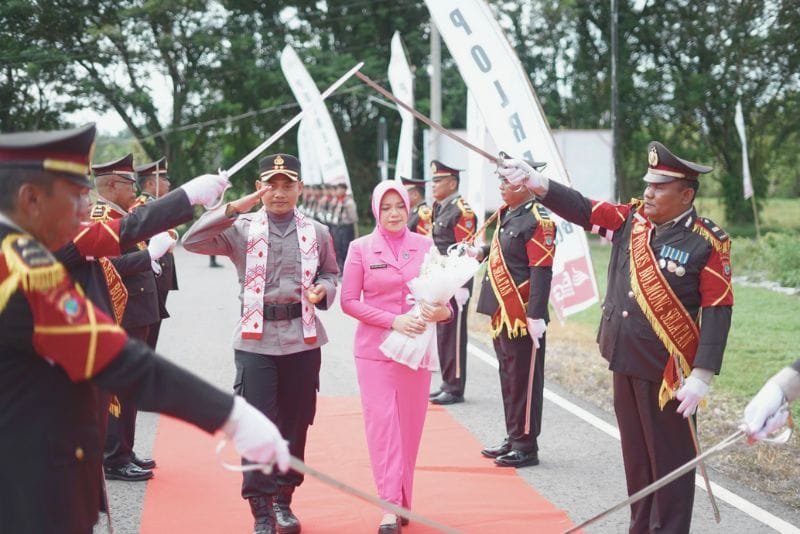 Kapolres Bolsel Kuntadi Budi Pranoto