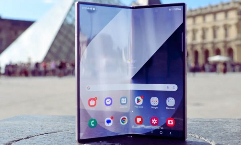 Apple Rilis Perangkat Lipat Pertama