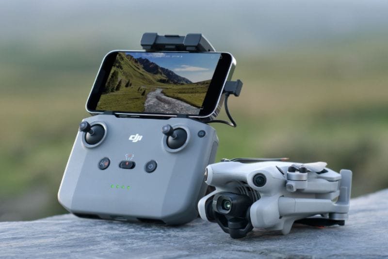 Drone Terbaik 2025