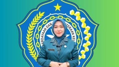 Pelantikan Ening Sutrisni Lasena Adam