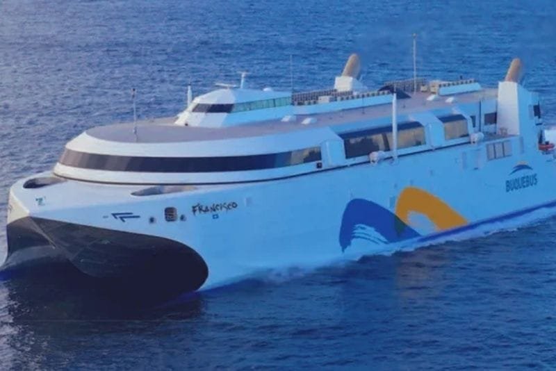 kapal ferry tercepat di dunia