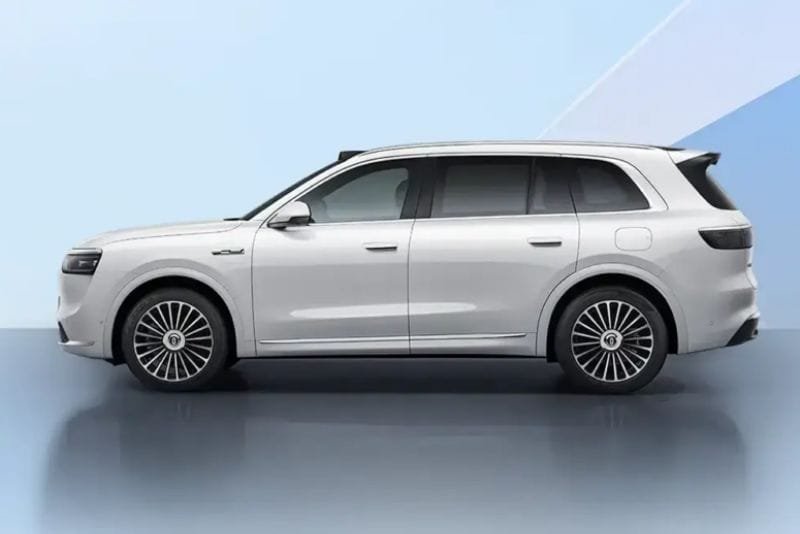 SUV listrik Huawei Aito M8