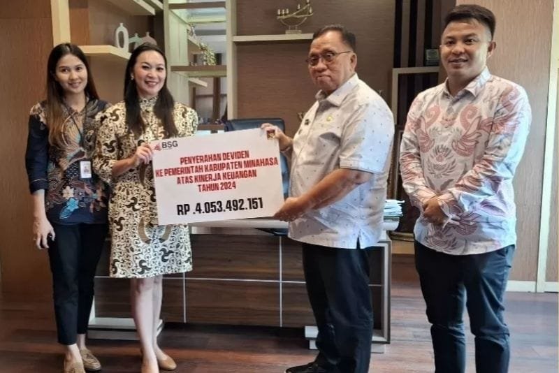 Minahasa Terima Deviden dari Bank SulutGo