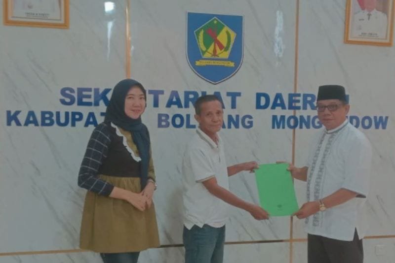 Penyerahan SK Plt Bolmong